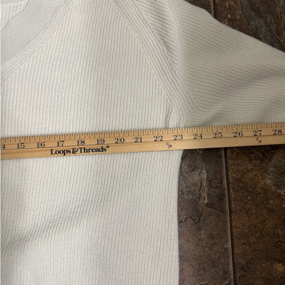 Wilfred Aritzia Ivory Merino Wool Blend V-Neck Sweater Women’s Large - Picture 10 of 11